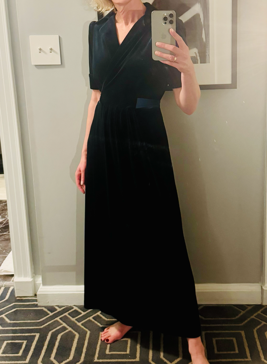 The Liz Velvet Dress